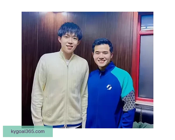 师娘心碎痛哭刘国正妻子泪洒赛场王楚钦独扛国旗前行付出巨大代价