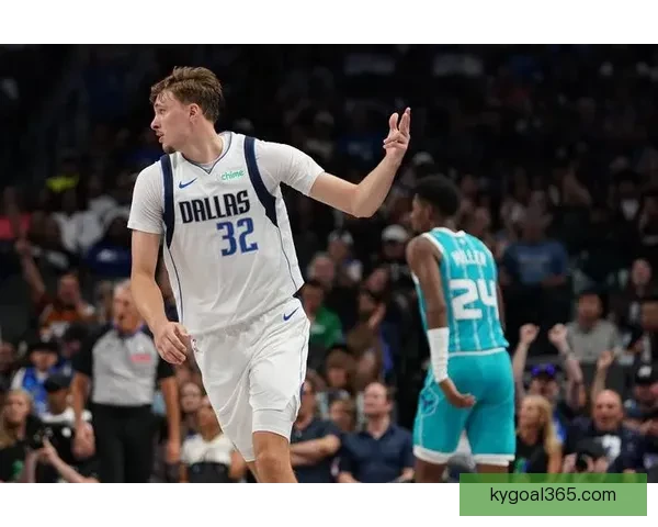 皮尔斯为弗拉格力挺新秀三人缺席ROTY04詹瓜之争成历史例证